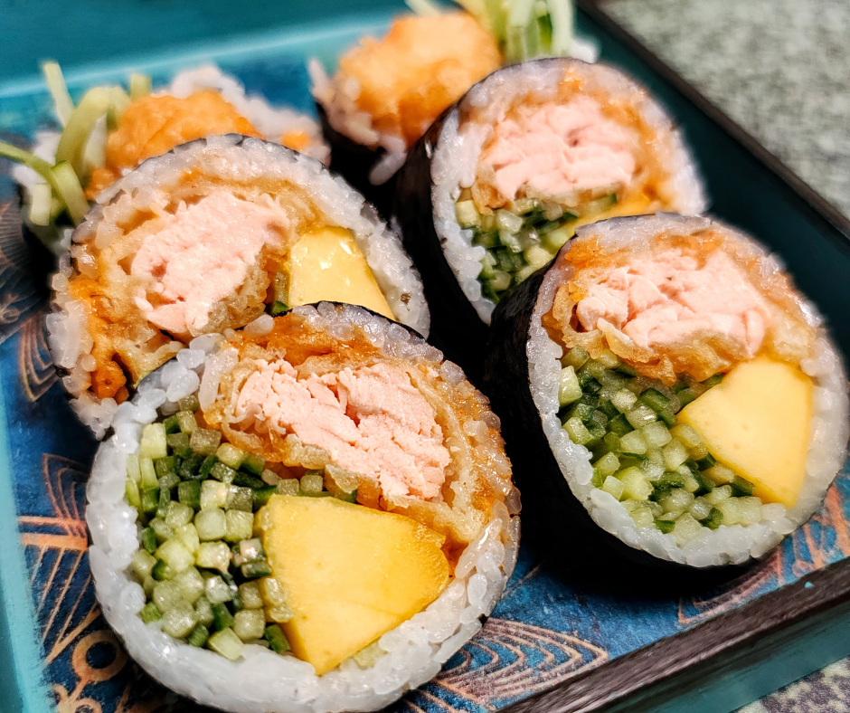 Sezonowa Rolka Miesiąca z mango